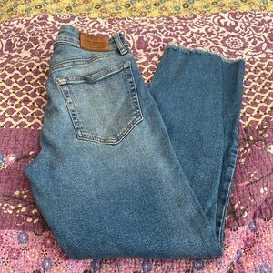 Lucky 🍀 Brand ankle jeans size 4/27